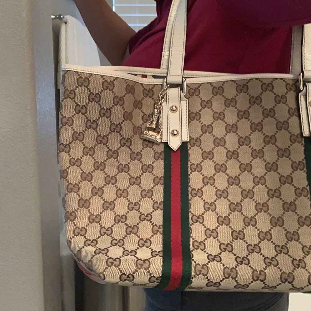 Gucci Tote Bag. - Picture 4 of 8